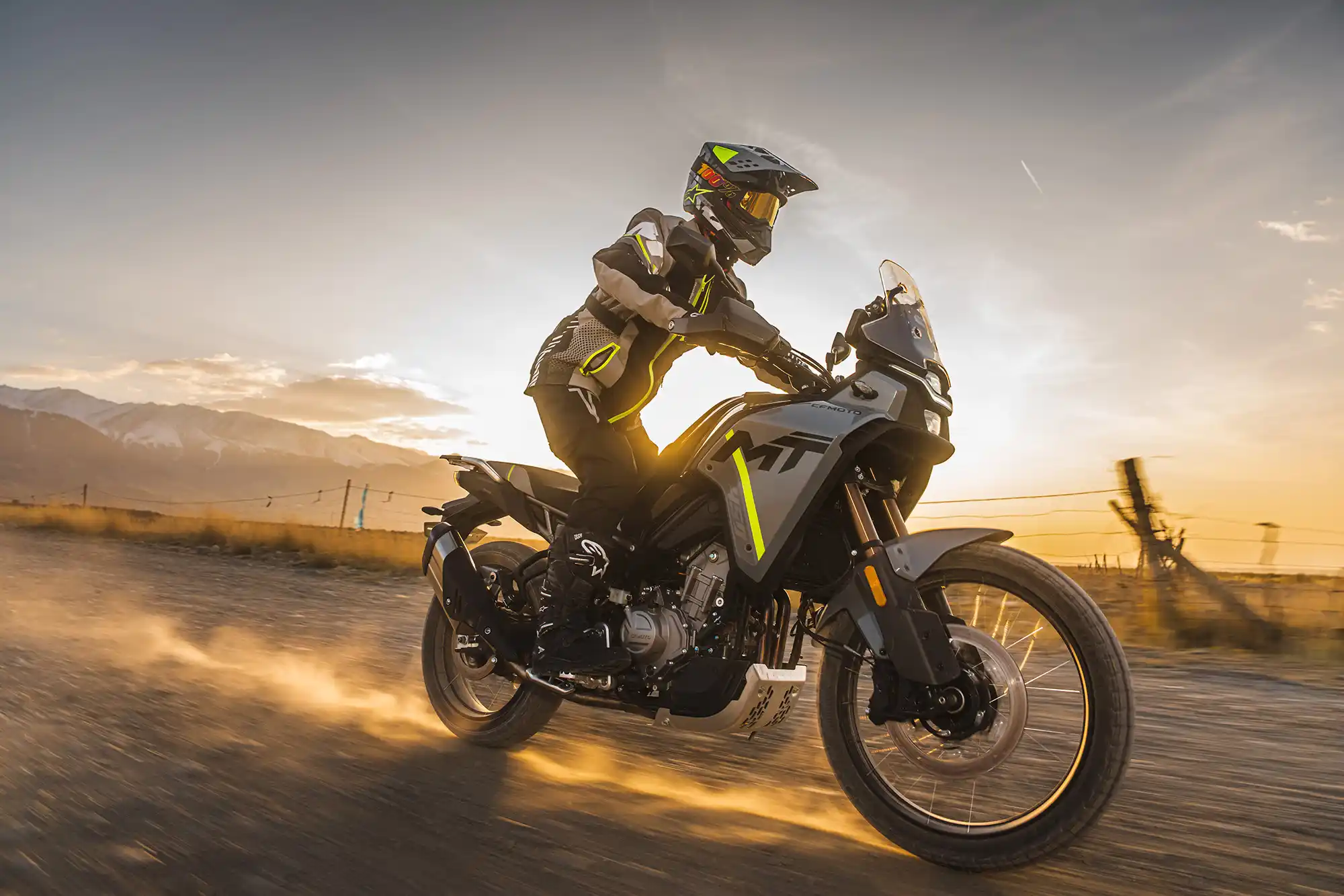 Motos